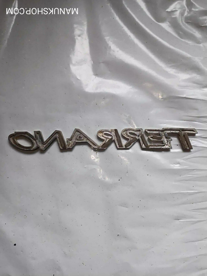 Emblem  Nissan Terrano ABS 3272