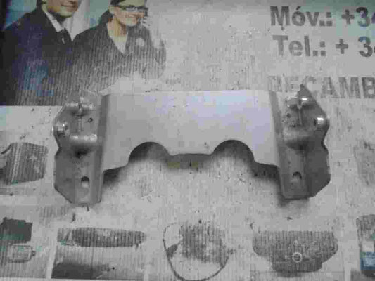 Mittelkonsole Befestigung Porsche Audi Q7 VW Touareg 7L5863849 36/07 DX52D-Z100