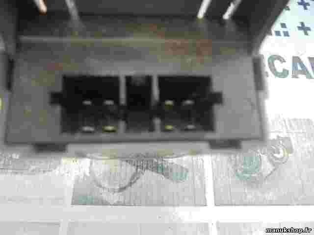Steuergerät Zentralverriegelung Renault Espace III DAV Nr.285 12V 7700822928