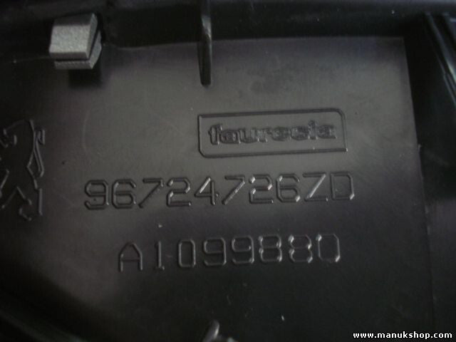Mittelkonsole Peugeot 207 96724726ZD A1099880 A 1 099880