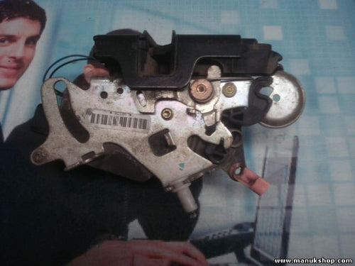 Türschloss Links Vorne Mercedes-Benz Vito W639 A6397201635