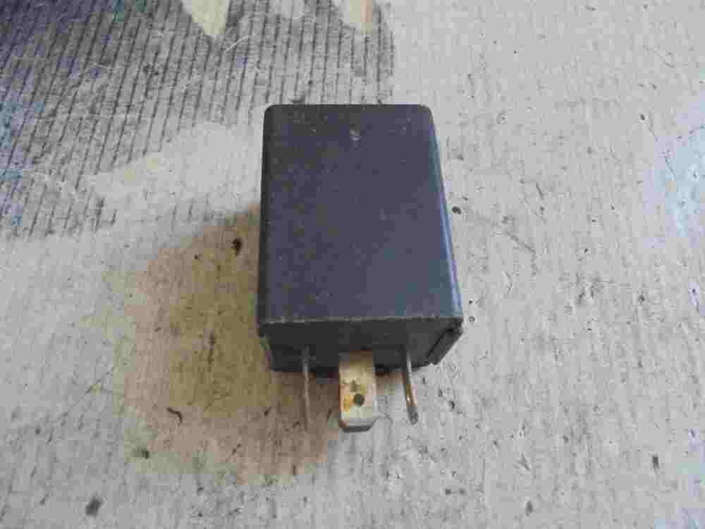 Relais HELLA 4DB90996906 4DB909969-06 TB63 12V 71423