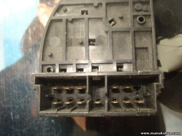 Scheibenwischerhebel Scheibenwischer Schalter Renault Twingo Bj.98-04 7701046626