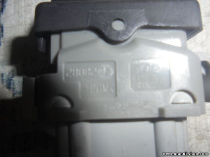 Schalter Renault Megane II 1999-2002 2808202 8200079020