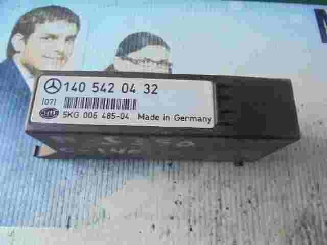 Lampenkontrolle Relais Mercedes-Benz W140 1405420432 HELLA 5KG00648504