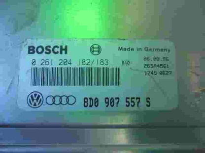 Motorsteuergerät Audi A4 1.8 8D0907557S 8DO907557S 26SA4561 BOSCH 0261204182/183