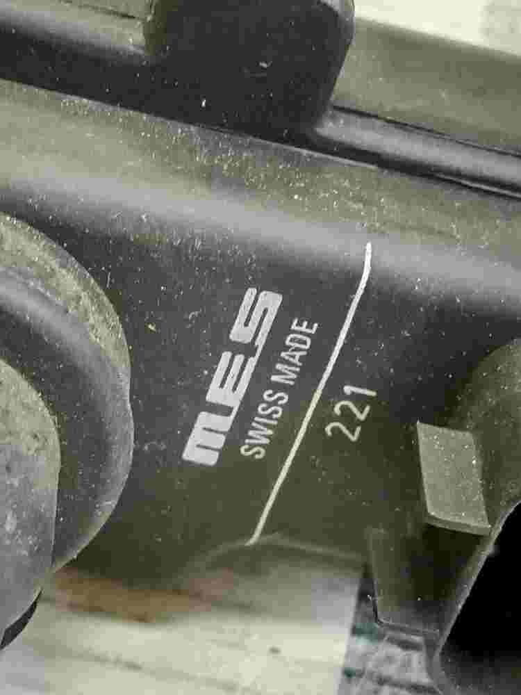 Stellmotor Scheinwerfer LWR Leuchtweitenregulierung Land Rover MES SWISS 221