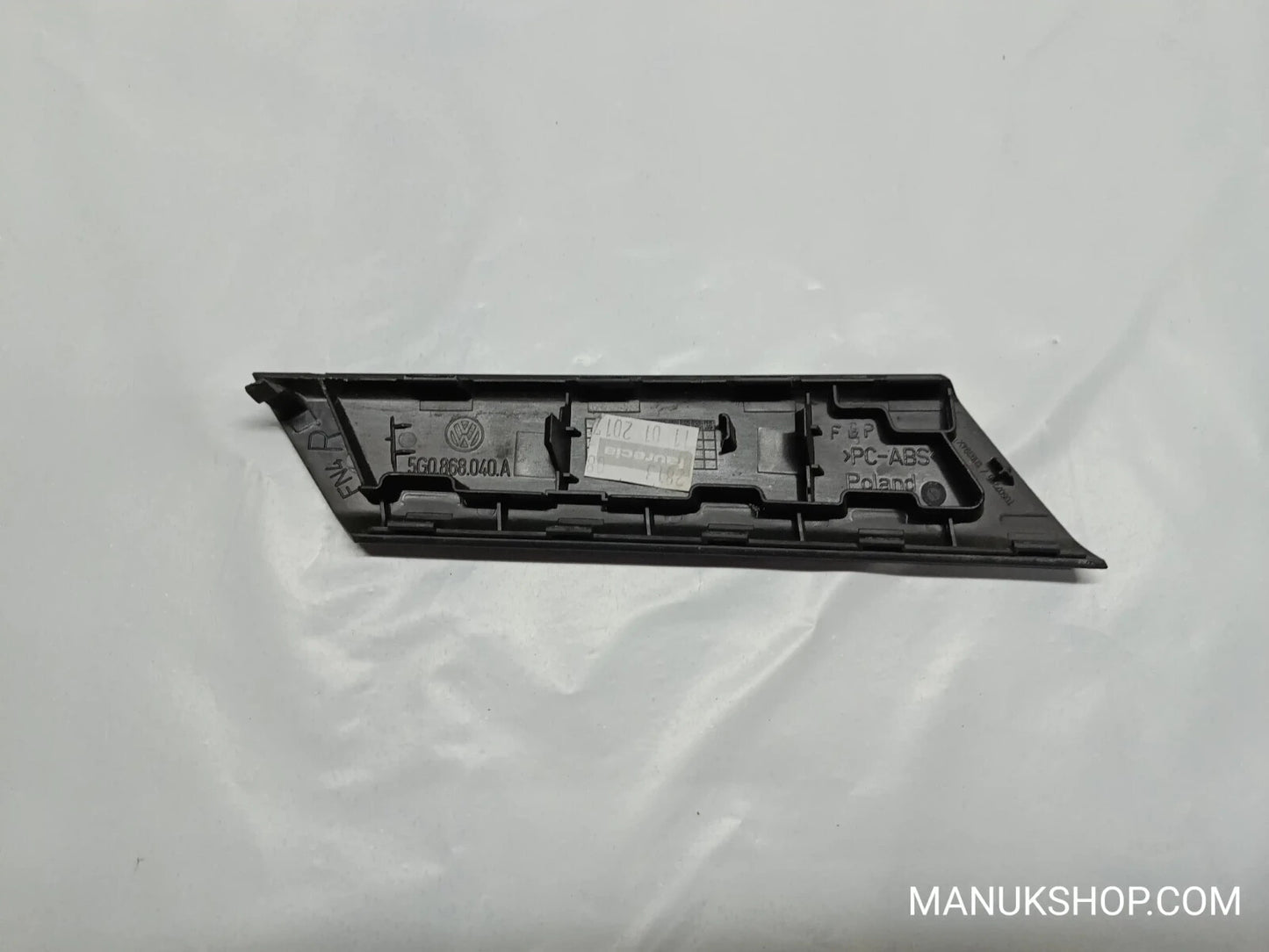 Armaturenbrett Zierleiste VW Volkswagen Golf 7 5G0868040A 5G0.868.040.A