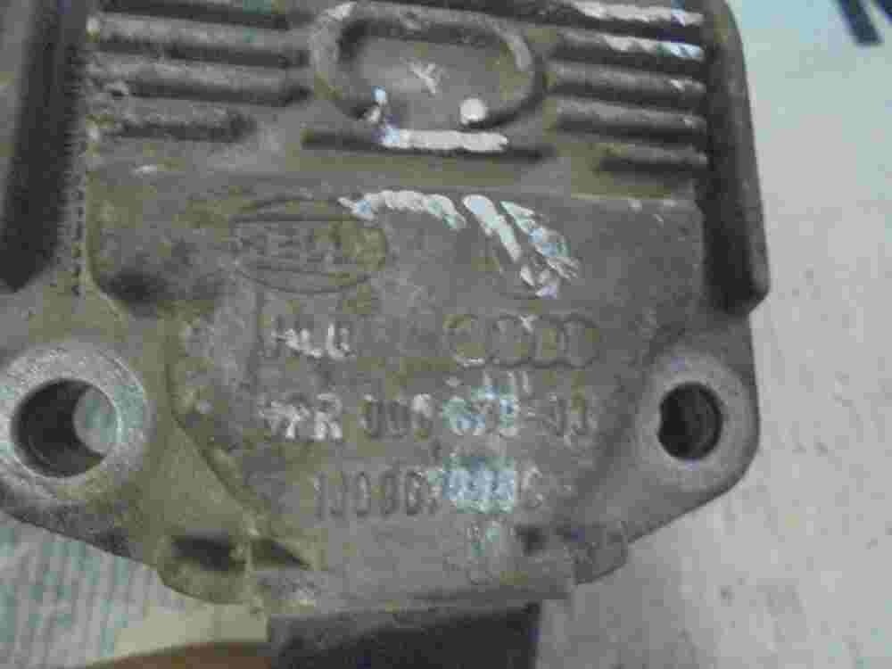 Ölstandssensor VW Volkswagen Audi Skoda 1J0907860C HELLA 6PR 008 079-03