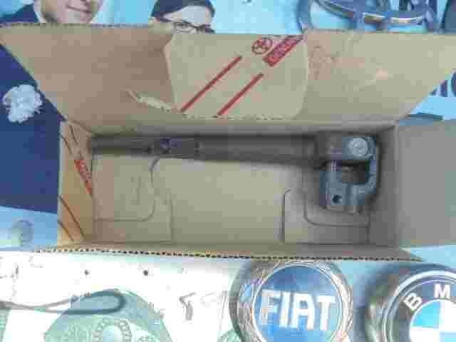 Toyota Corolla E120 ZZE121L 4526012511 45260-12511 45260 12511