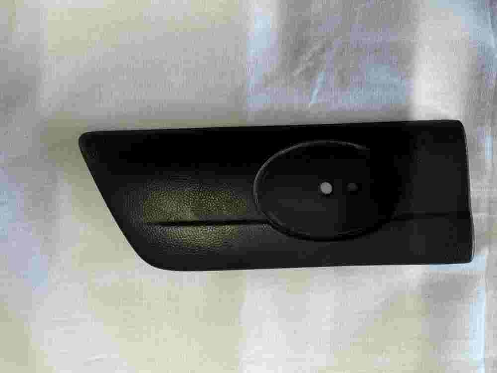 Leiste Zierleiste Kotflügel links  Audi 100 200 C4