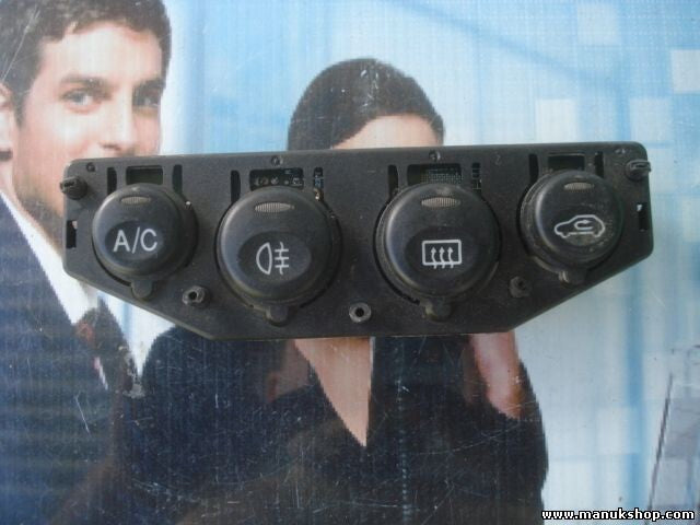 Heckscheibenheizung schalter Ford KA 97KP-19A522-BD 97KP19A522BD WECA18352
