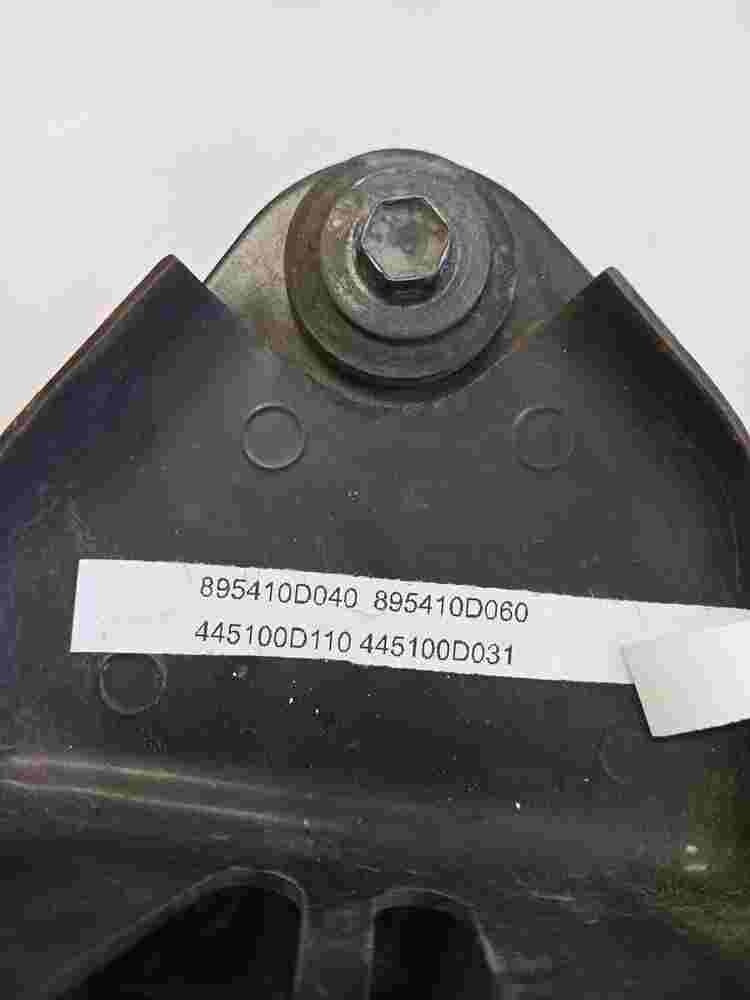 ABS halterung Toyota Yaris 895410D040 895410D060 445100D110 445100D031