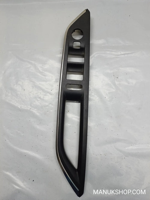 Türverkleidung hinten links Peugeot 3008 II 9810513877 98 105 138 77