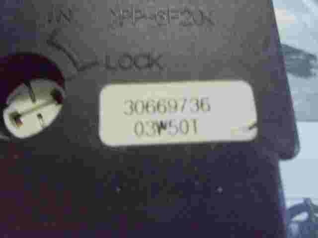 Lichtschalter Volvo C30 C70 S40 V50 30669736 30 6697 36 03W50T PPGF20 PP-GF20