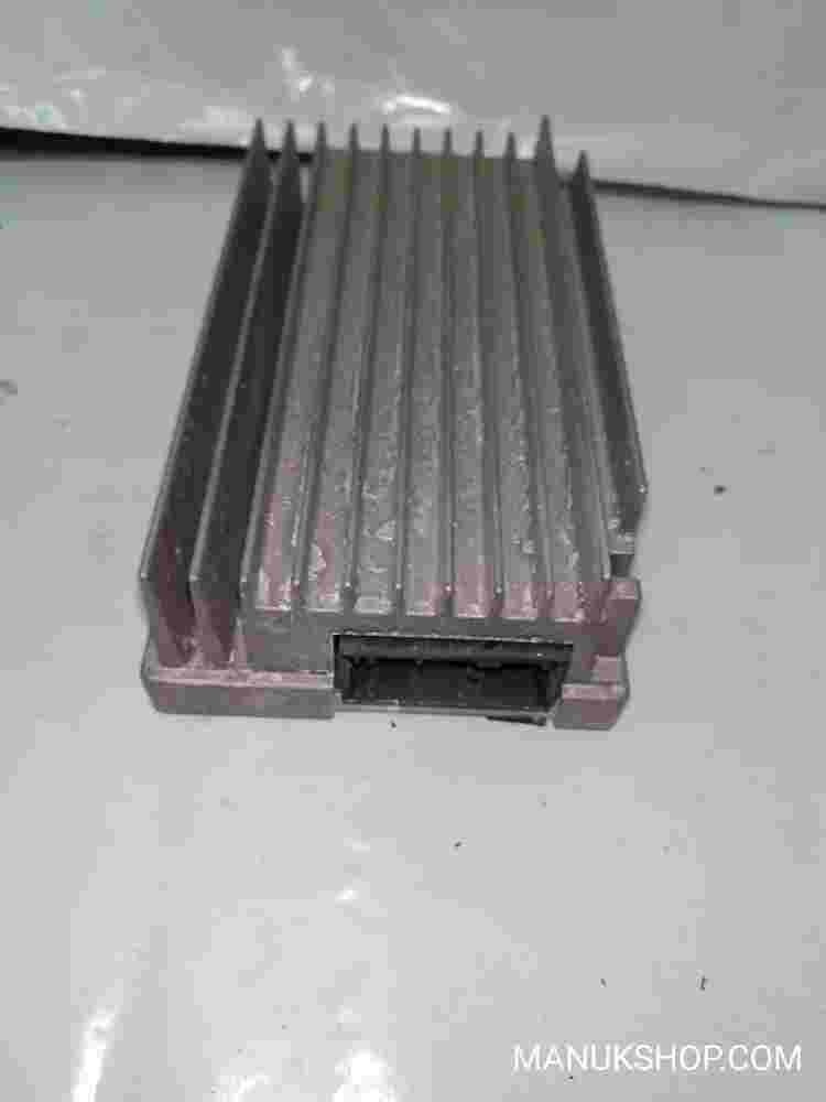 Antennenverstärker BMW E90 E91 E92 E93 E81 E82 E88 X1 E84 65129246184 9246184