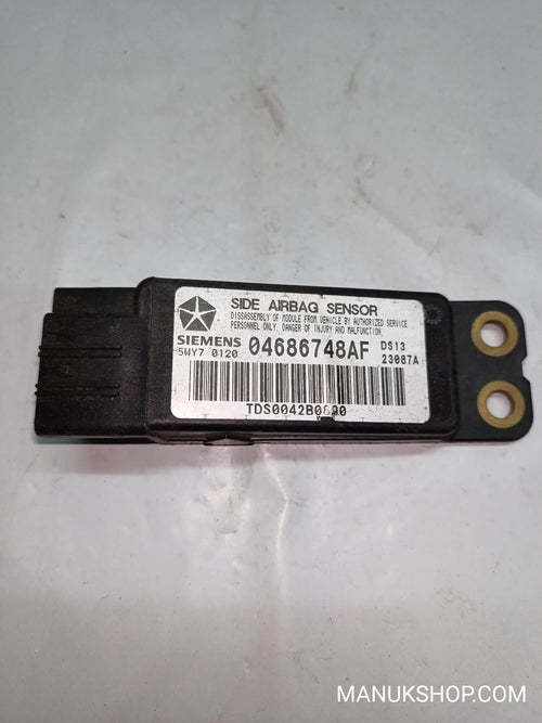Airbagsensor Airbagsteuergerät Chrysler Voyager 04686748AF 5WY70120 23087A