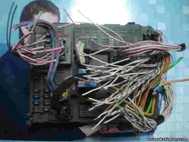Sicherungskasten  Peugeot Citroen C5 BSI T04-00 9647448280 96474482IH