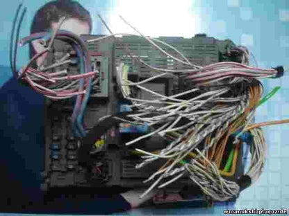 Sicherungskasten  Peugeot Citroen C5 BSI T04-00 9647448280 96474482IH