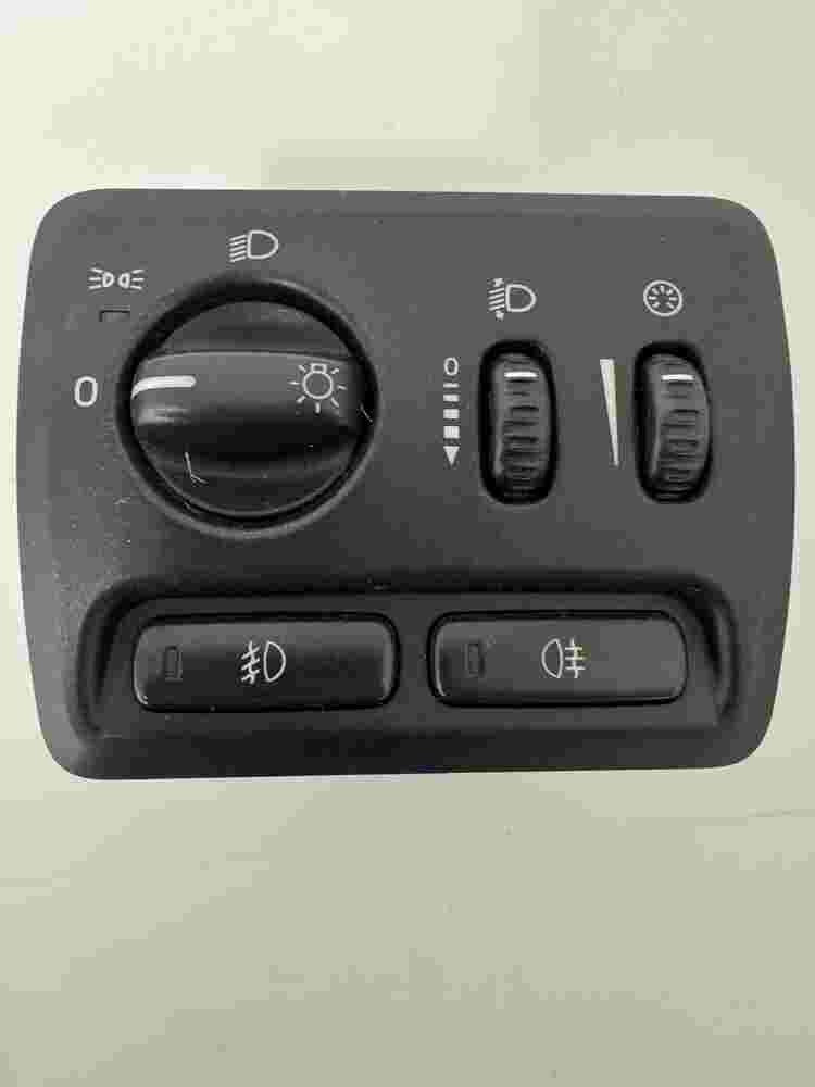 Nebel Lichtschalter Volvo XC70 V70 S80 S60 30739314 05W37E-05 ML37EA0-0041