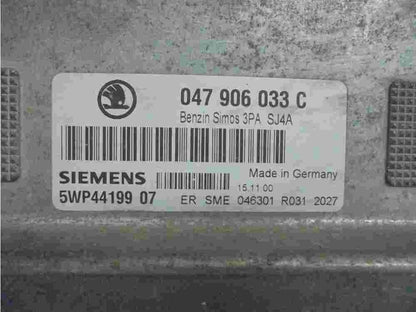 Motorsteuergerät Skoda Fabia 3PA SJ4A Benzin Simos 047906033C SIEMENS 5WP4419907