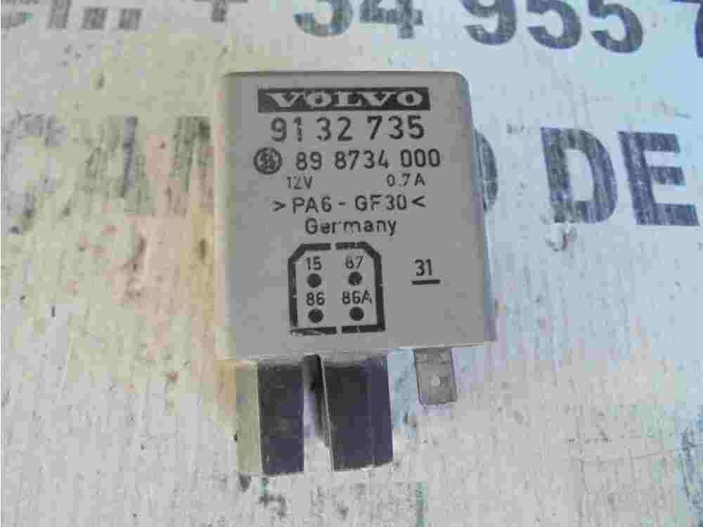 Relais Volvo 740 760 940 960 9132735 91 32 735 SHO 898734000 89 8734 000