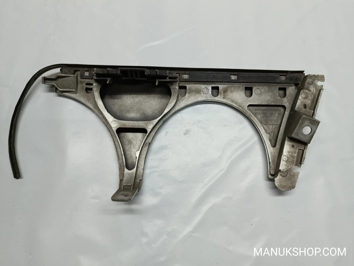 Scheinwerfer Leiste Blende rechts Mercedes-Benz W210 E-klasse 2108200212