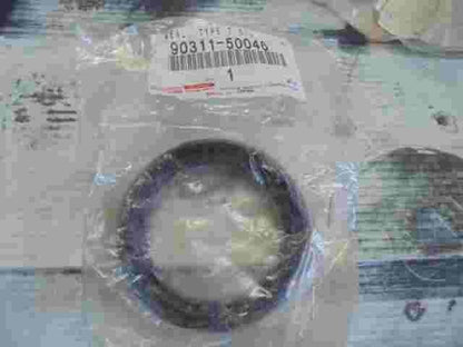 Тype T Oil Seal  Toyota Harrier Corolla Avensis RAV4 9031150046 90311-50046