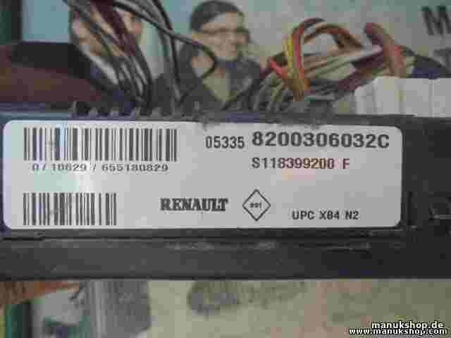Sicherungskasten Renault Megane 2 UPC X84 N2 8200306032C S118399200F