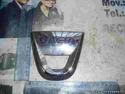 Emblem Logo hinten Dacia 628900520RA 62890 0520 R A 628908295R 62890 8295 R