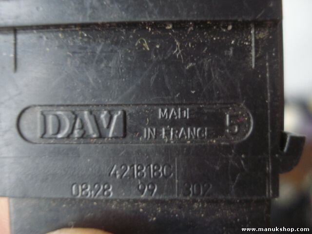 ZV Zentralverriegelungsschalter Renault Clio II 1 2 421818C DAV