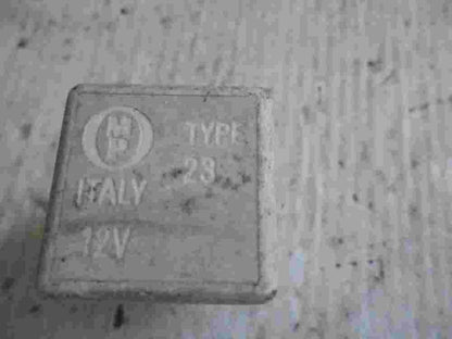 Relais Alfa Romeo Fiat 12V TYPE 23