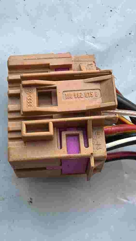 Komfortsteuergerät Anschlussstecker VW Golf IV Bora Passat 1J0959799AH 1JO959799