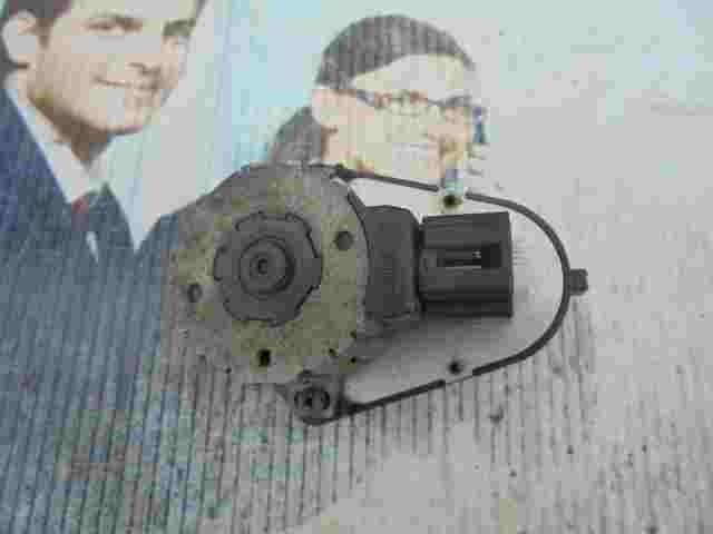 Stellmotor Heizung Renault Laguna 9094802545 90.948.02.545 BEHR UBB43N05RAZ37