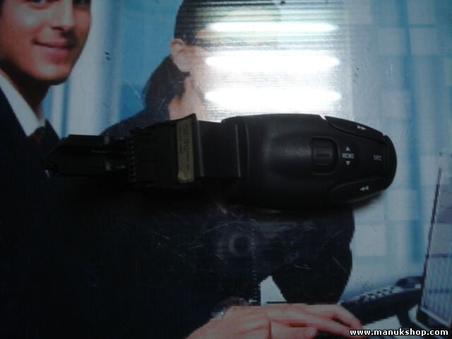 Schalter Radiobedienung Citroen C5 Peugeot 307 2.2 2000 96413388ZL 12271900
