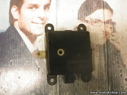 Stellmotor Heizung Nissan X-Trail T30 2.0 3J11030820 3J110 30 820 030801