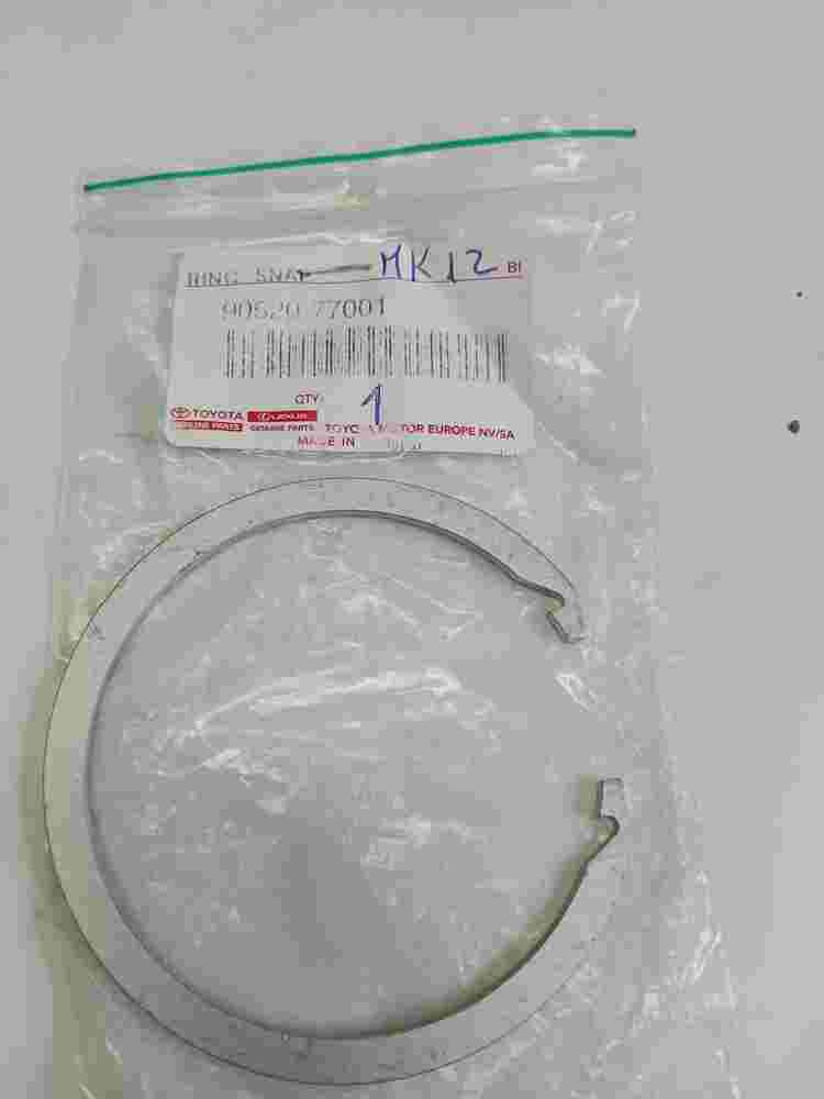 Snap Ring  Toyota Lexus RX 350 RAV4 III Avensis III 9052077001 90520-77001