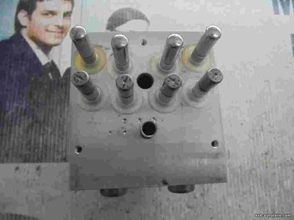 ABS Hydraulikblock Opel Suzuki 51K0BE2WD BC30D09G59 06210952953 28570033093