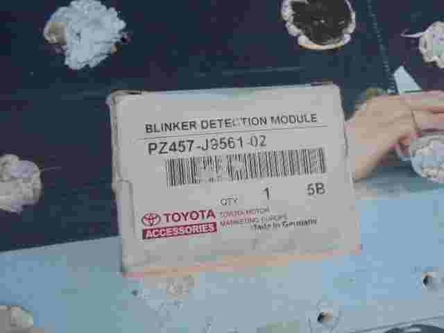 Toyota PZ457J956102 PZ457-J9561-02