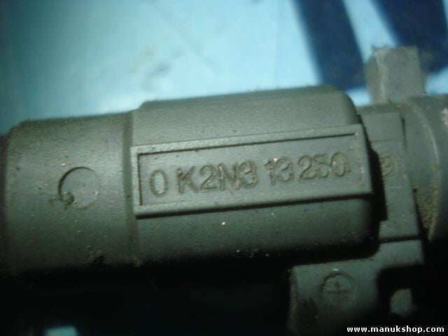 Einspritzdüse injektor Kia Shuma 9260930012 OK2N313250