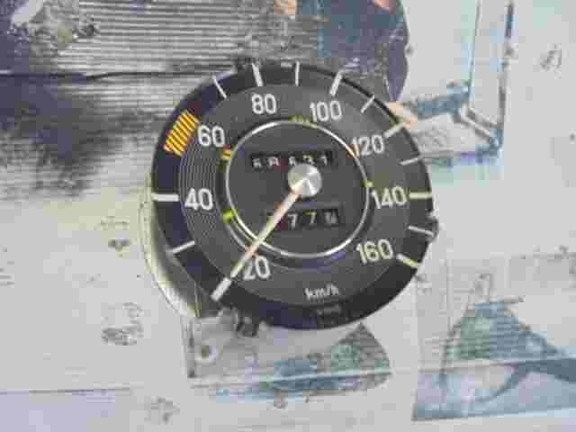 Tachometer Mercedes-Benz W114 W115 VDO 1155420601 115 542 06 01