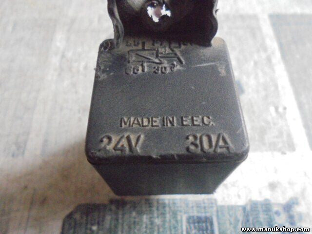 Relais 24V30A 24V 30A EEC