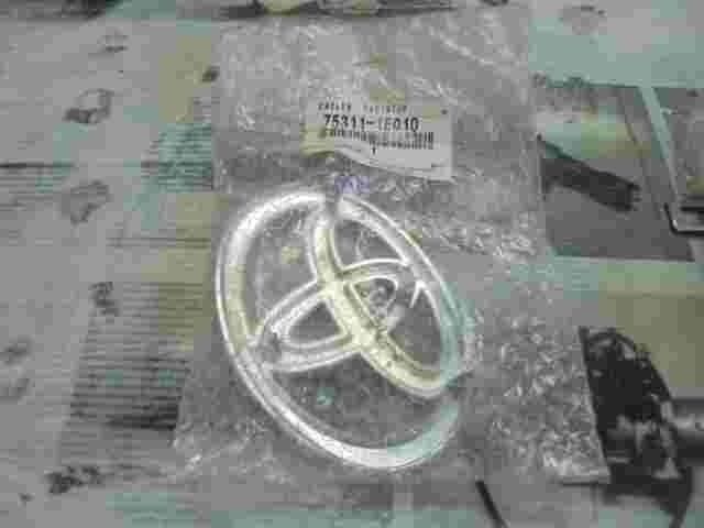 Emblem Logo  Toyota RAV 4 Corolla E110 E11 753111E010 75311-1E010