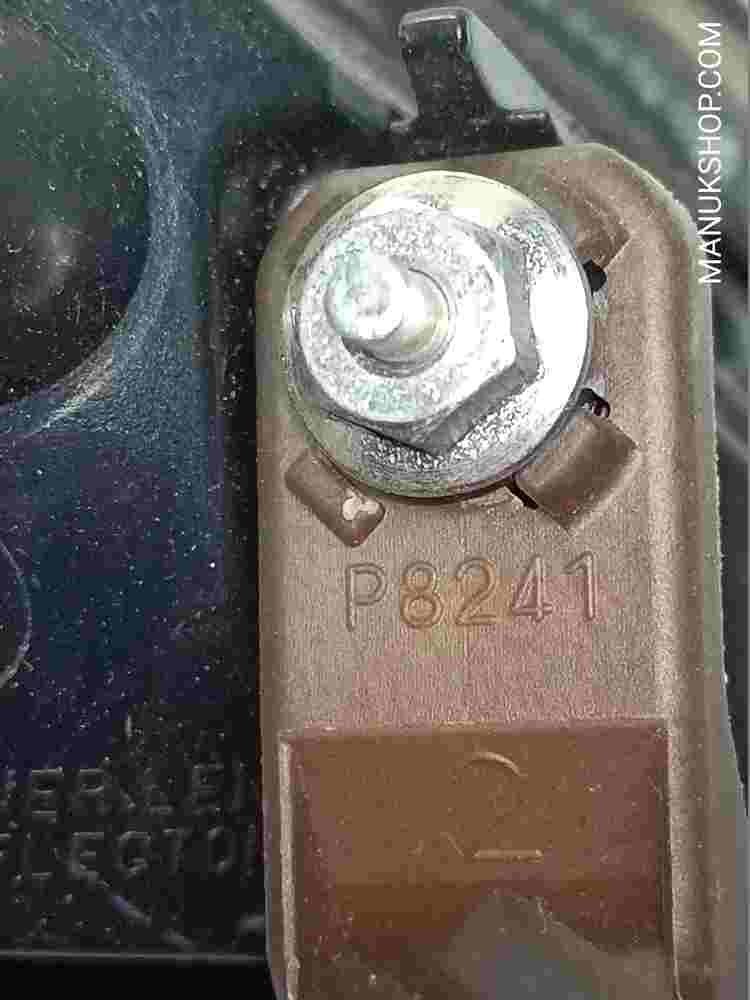 Rückleuchte Bremslicht hinten recht Mazda 3 RH BBN7513F0 K2442 P8241 P8241R