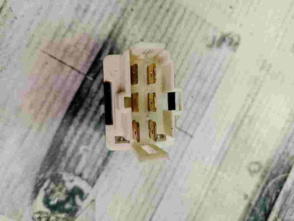 Relais Klimaanlage Kia Sephia 0K2061692  OK201 61692 DC12V20A  T.R SHIN WOO