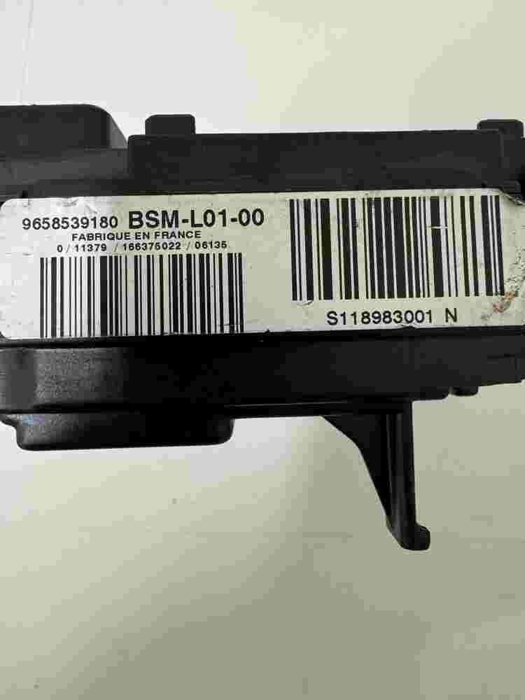 Sicherungskasten Peugeot 407 Citroen Siemens 9658539180 S118983001N S118983001 N
