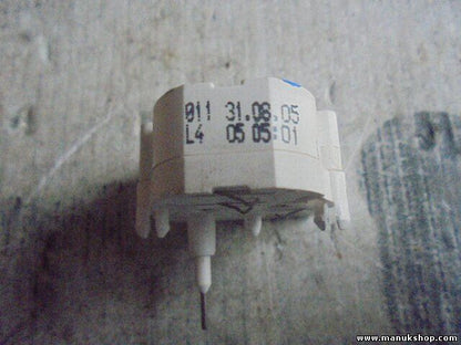 Schrittmotor Tacho Opel Astra H Zafira B Sport 13216676NX 13216676 011L4 011 L4