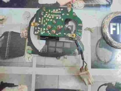 Drehzahlmesser Mitsubishi Pajero Montero 750699955 750699-955