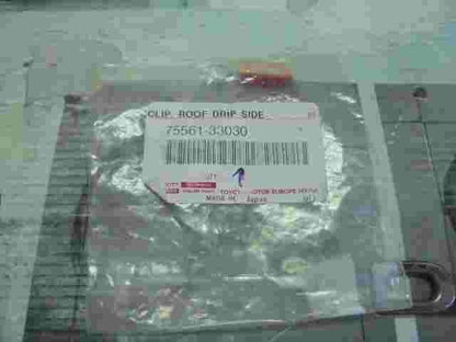 Clip Roof Drip Side Toyota Avensis II Allion (T240) Camry 7556133030 75561-33030