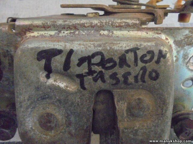 Heckklappenschloss Nissan Terrano Ford Maverick I WD21 9050041G15 90500-41G15